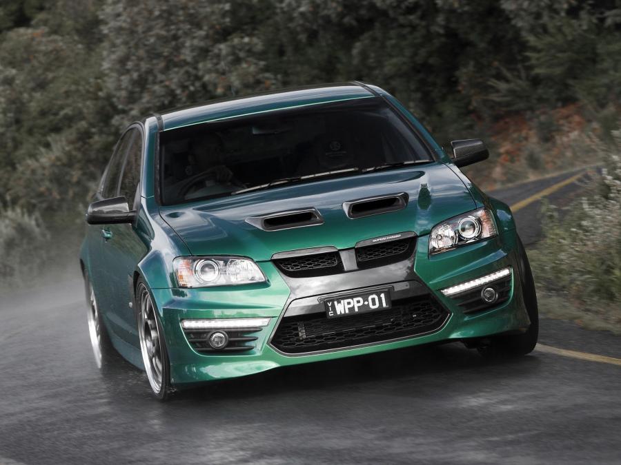 Holden HSV GTS by Walkinshaw Performance 2010 года  (фото 4 из 4)